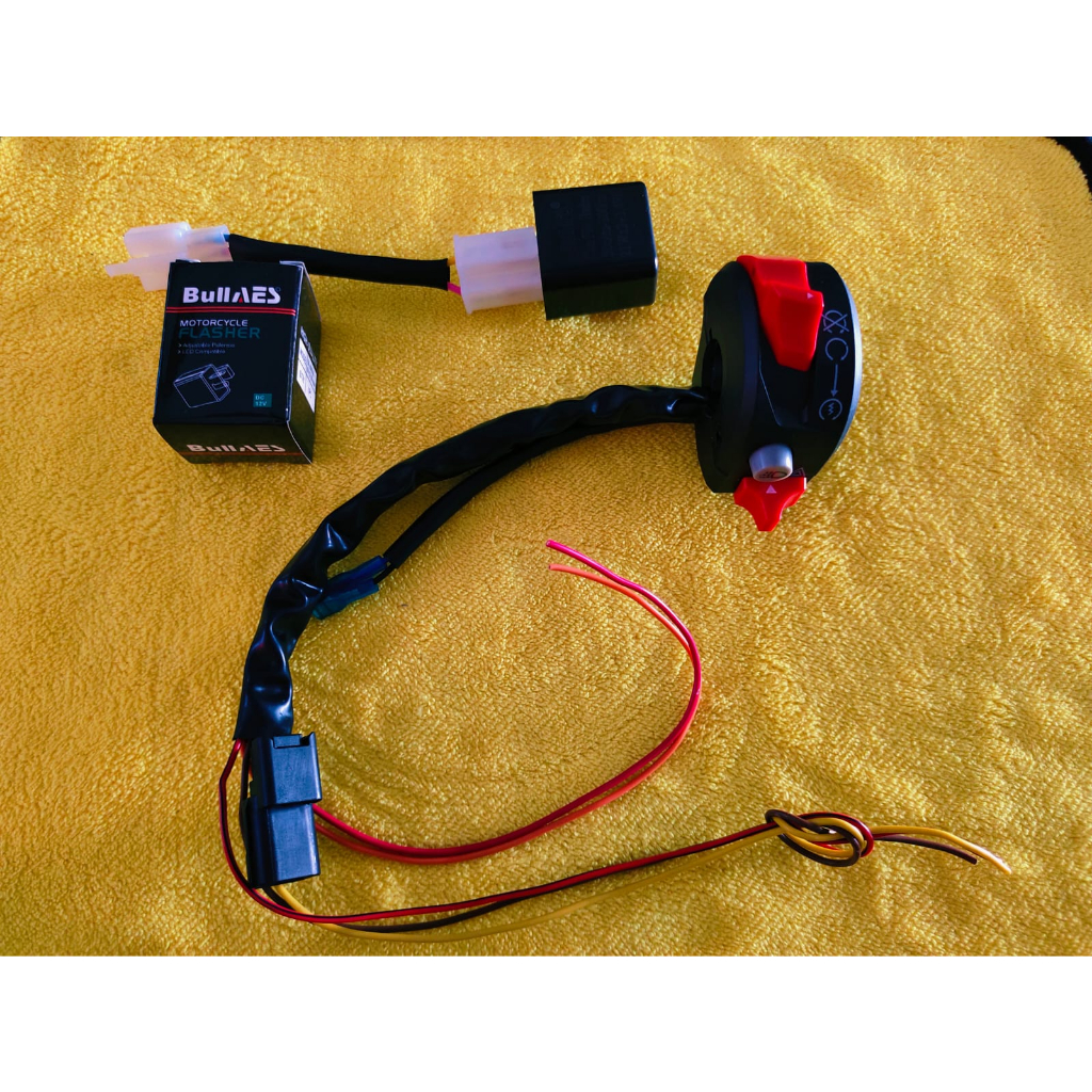 DOMINO XABRE HARZAD RIGHT SWITCH PNP ใหม่ VARIO 125 และ 150