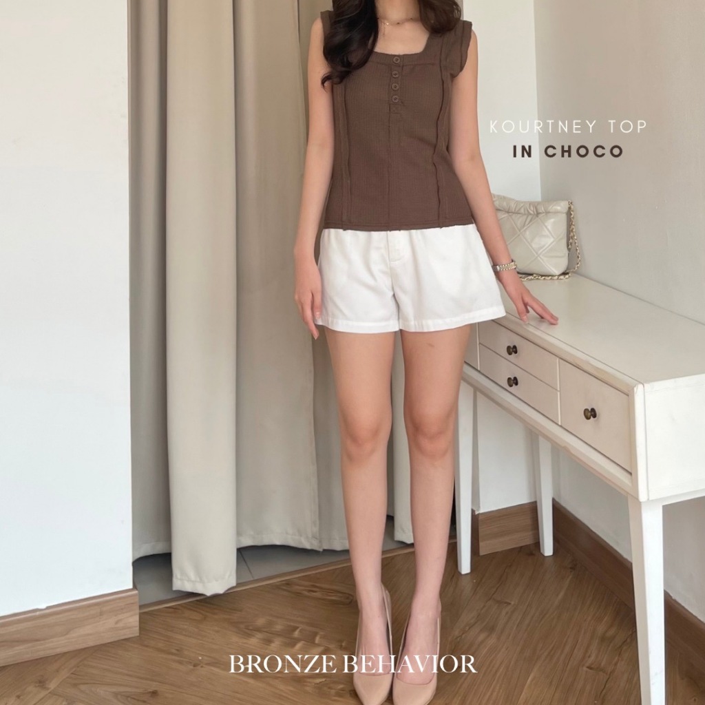 KOURTNEY TOP********