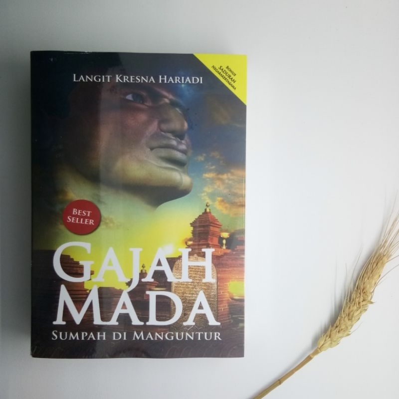 Gajah Mada 3 Oath ใน Manguntur