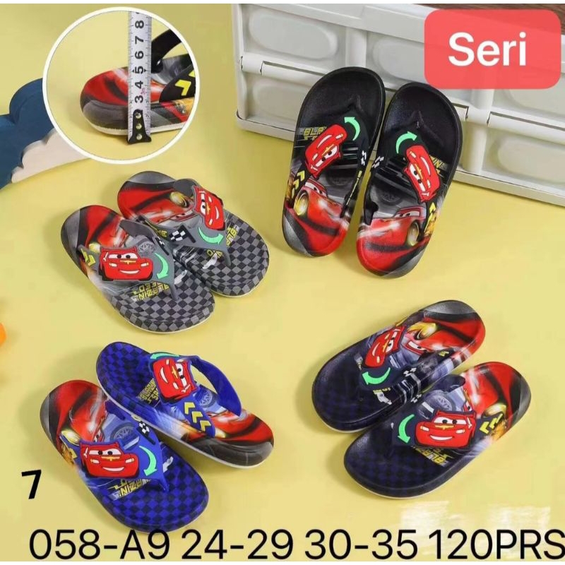 รองเท้าแตะผู้ชาย Flip Flops with Car Mqueen Character นําเข้า แฟชั่นใหม่ล่าสุด กันลื่น