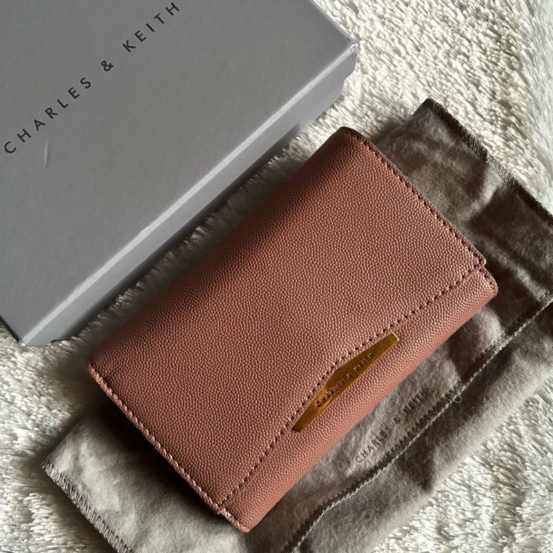 Charles and Keith Metallic Accent Short Wallet/Charles & Keith Preloved Original Wallet/CK C&K Cnk W