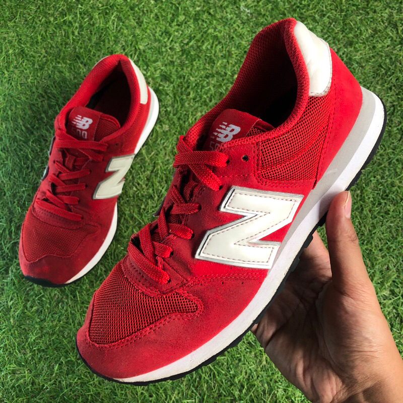New Balance NB 500 รองเท้าผ้าใบ สีแดง สีขาว