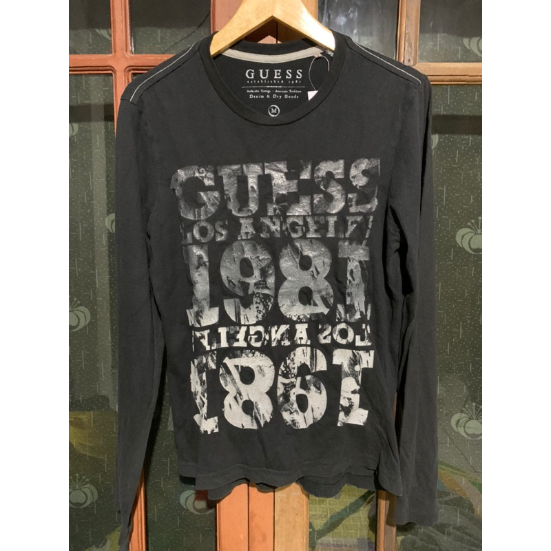 เสื้อยืดแขนยาว Guess