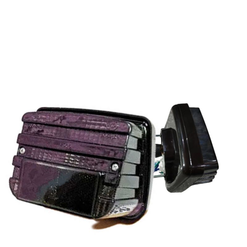 จัดส่งฟรีหยุดโคมไฟด้านหลังแสงควันสีดําสีดําฮอนด้า gl100 Gl125 c700 win supercub