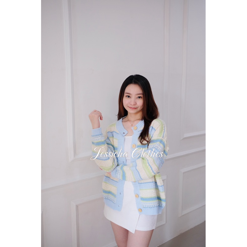 คาร์ดิแกน Cecilia***