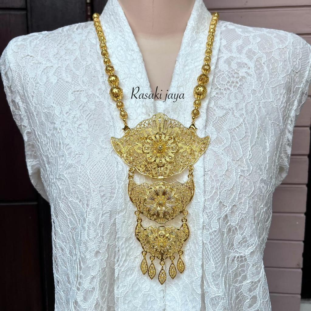 สร้อยคอ Kubaru Kebaya ซ้อน