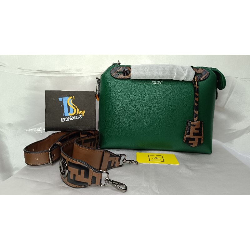 FE** RO*** BAG 2in1 HAND & SLING BAG COOL WOMENS BAG