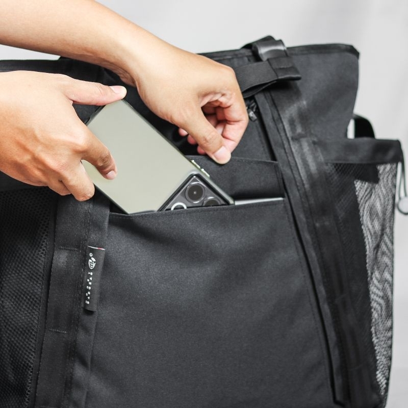 Honeybadgear Detour Tote Bag กระเป๋าสะพายข้าง