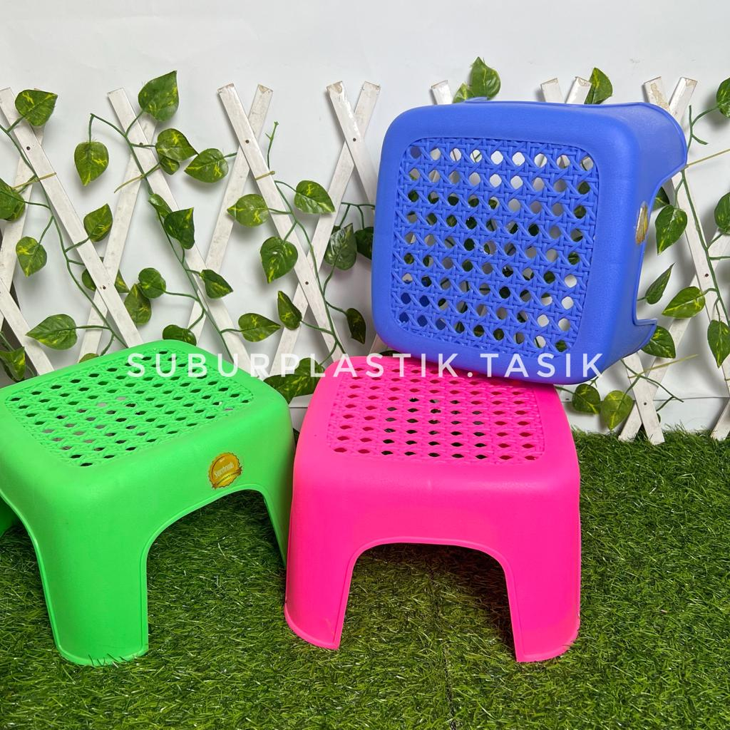 SG SIP 168 ม้านั่ง | สตูลนั่งยองเด็กอเนกประสงค์ | ม้านั่งสั้นพลาสติกหนาแข็งแรง