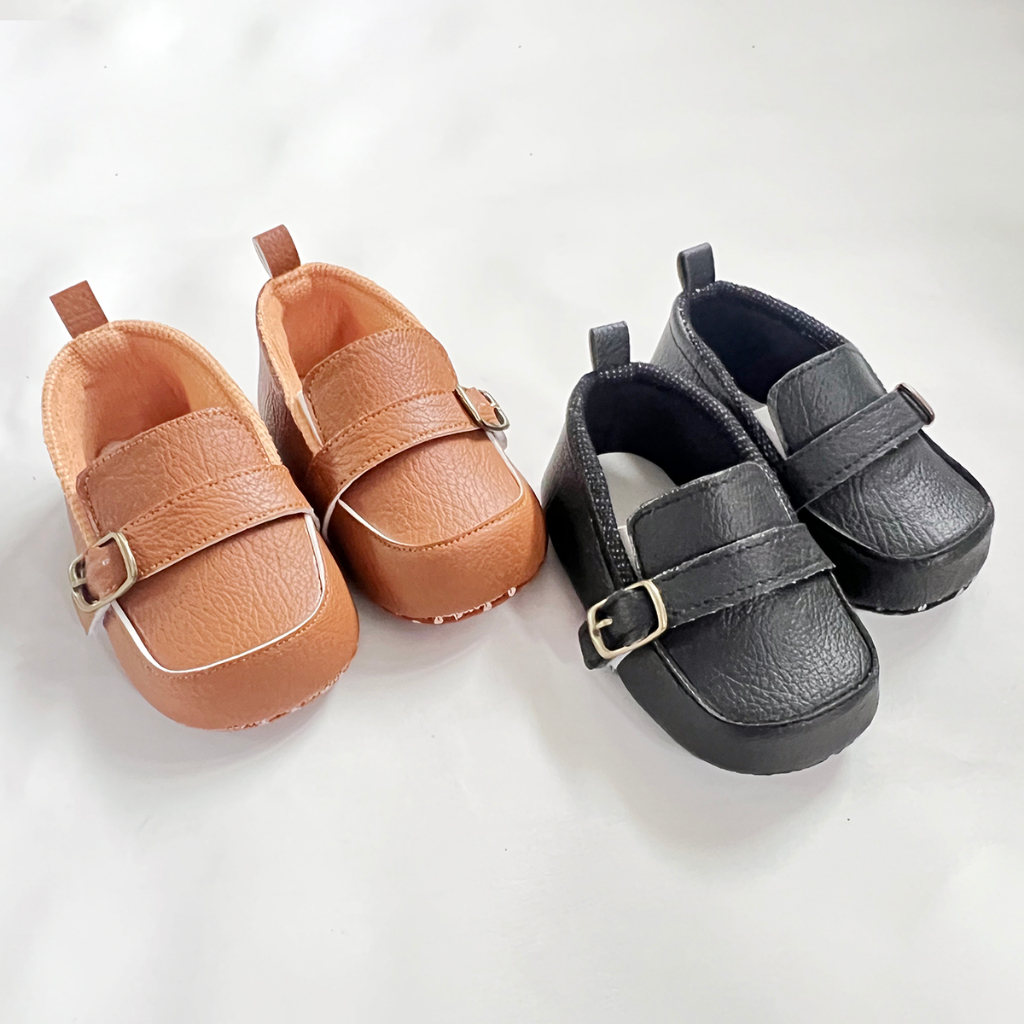 Gummy Baby Mike Prewalker รองเท้า 1 ปีรองเท้าเด็ก Slip On Baby Learning to Walk