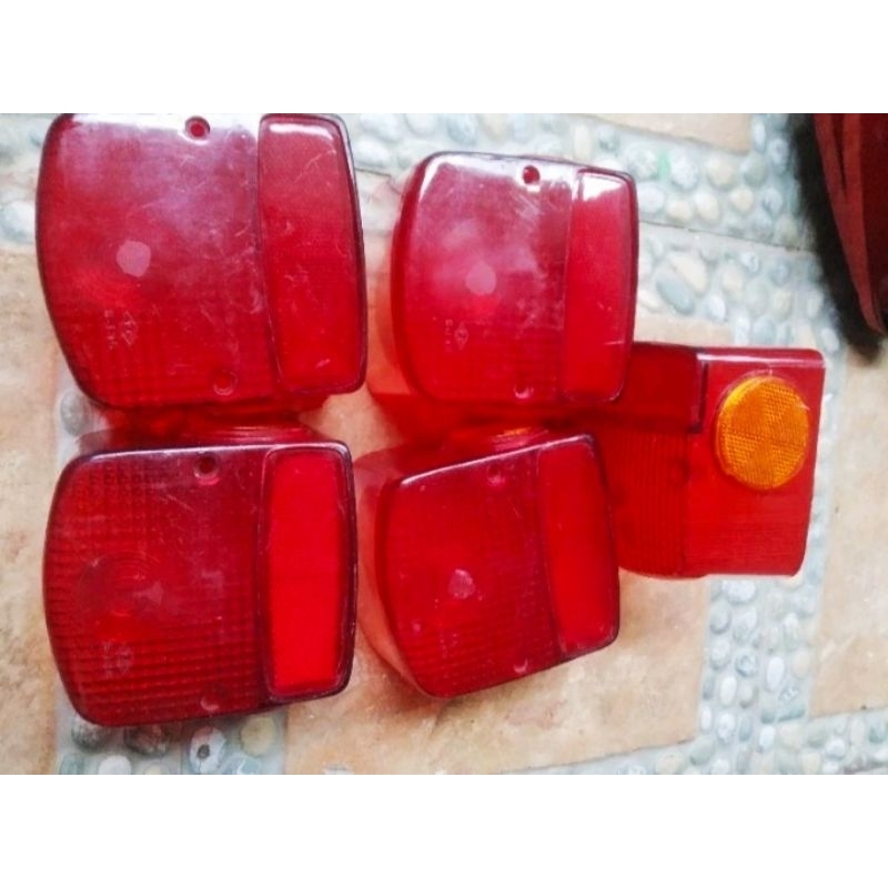 โคมไฟหลังหยุด mica Suzuki GP125 GP 125 GP