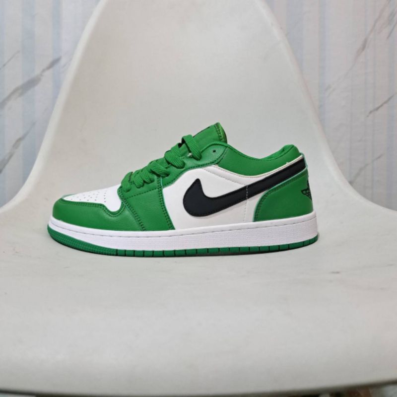 Nike AIR JORDAN 1 LOW PINE GREEN รองเท้าผ้าใบลําลอง พรีเมี่ยม สําหรับผู้ชาย