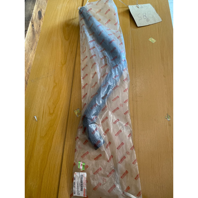 DAIHATSU ZEBRA 1.0 S-88 1000CC UPPER RADIATOR HOSE 86-89 ของแท้ 100% stra (16571-87559)