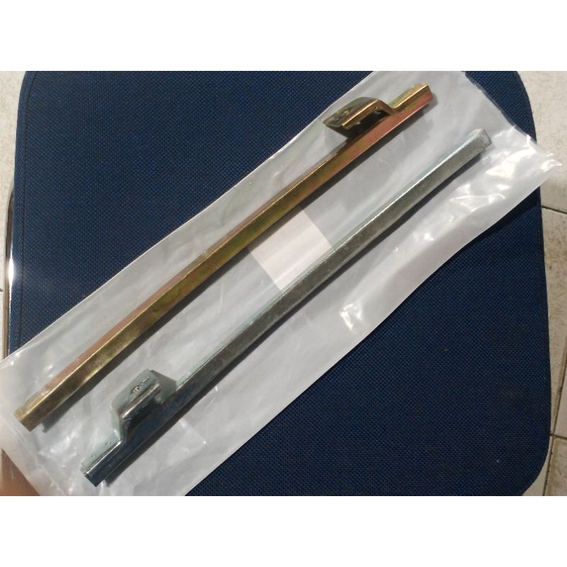 Sash ประตูด้านหลัง/กระจกกลาง Daihatsu Sebra S 88 S 89