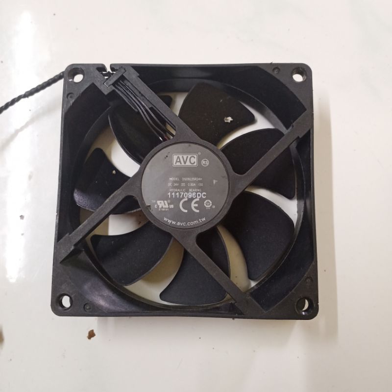 พัดลม avc Ds09255R 24v0.3a 9x9x2.5cm