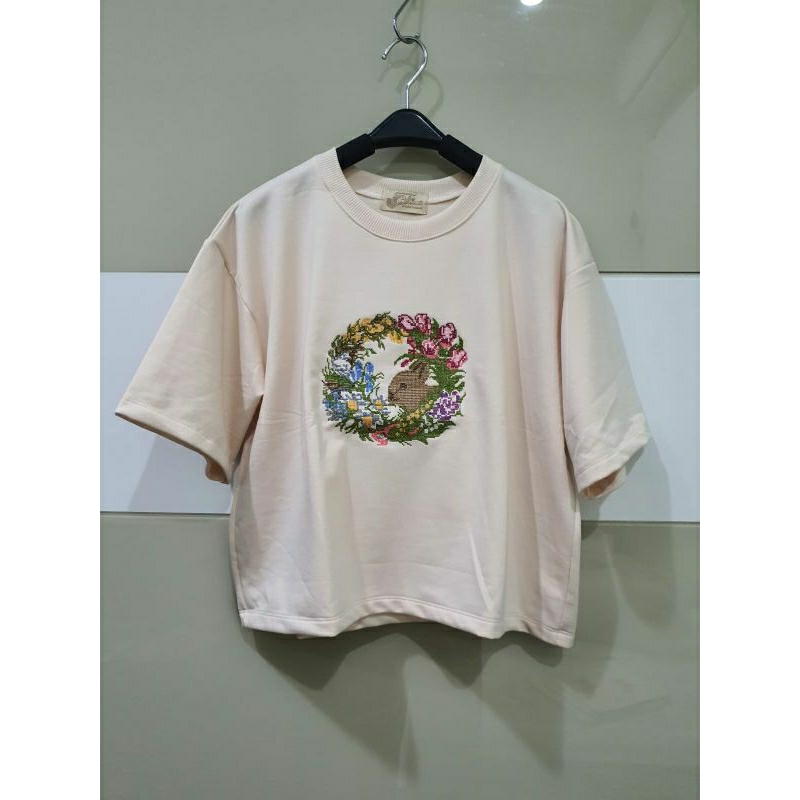 เสื้อยืด Patima STITCH