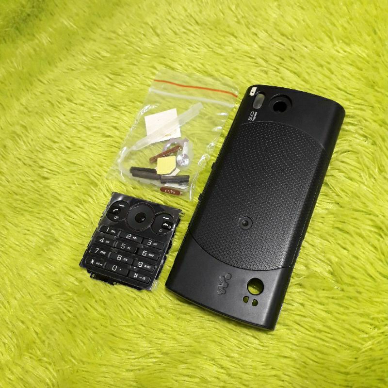 Sony Ericsson W902 Walkman Housing Casing New New OLD Stock