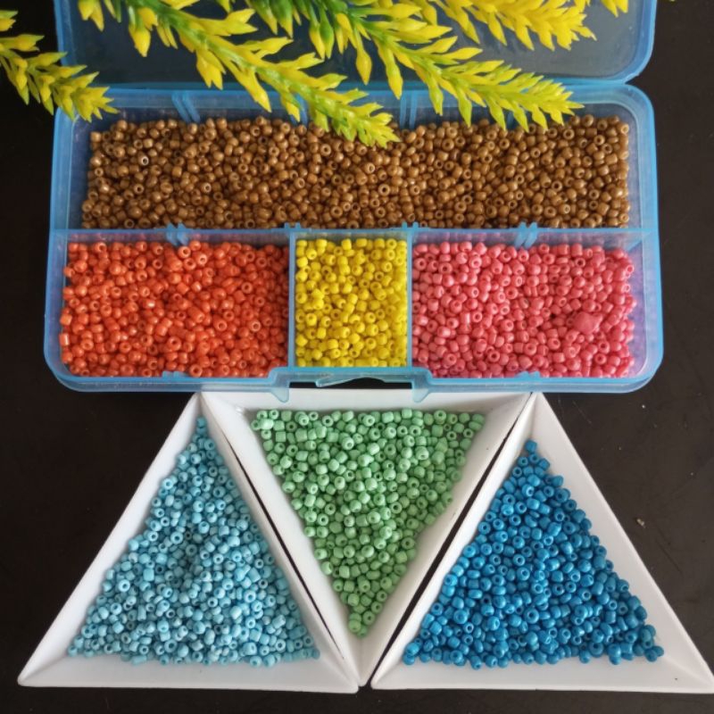 Mote Sequins Sand Bead Mote Sequins 2.1 mm Sand Bead 40 กรัม