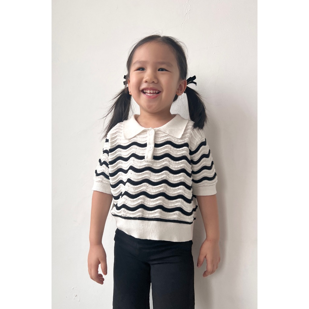 EESOME Vague Petite Knit Shirt สีดํา-ขาว