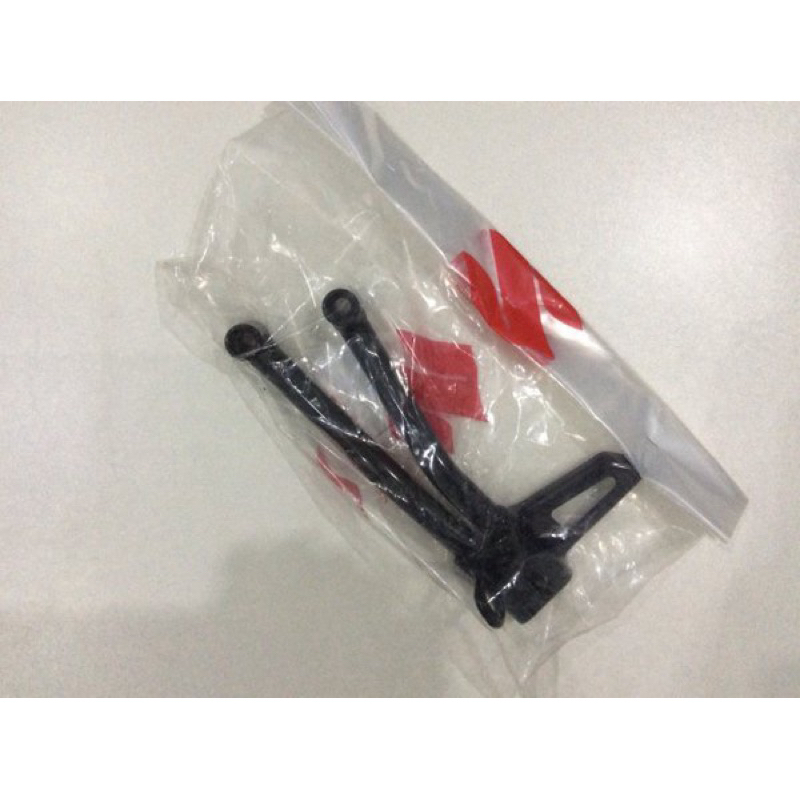 ขายึดพักเท้า Pillon ซ้ายสําหรับ Suzuki Gsx R และ S 150