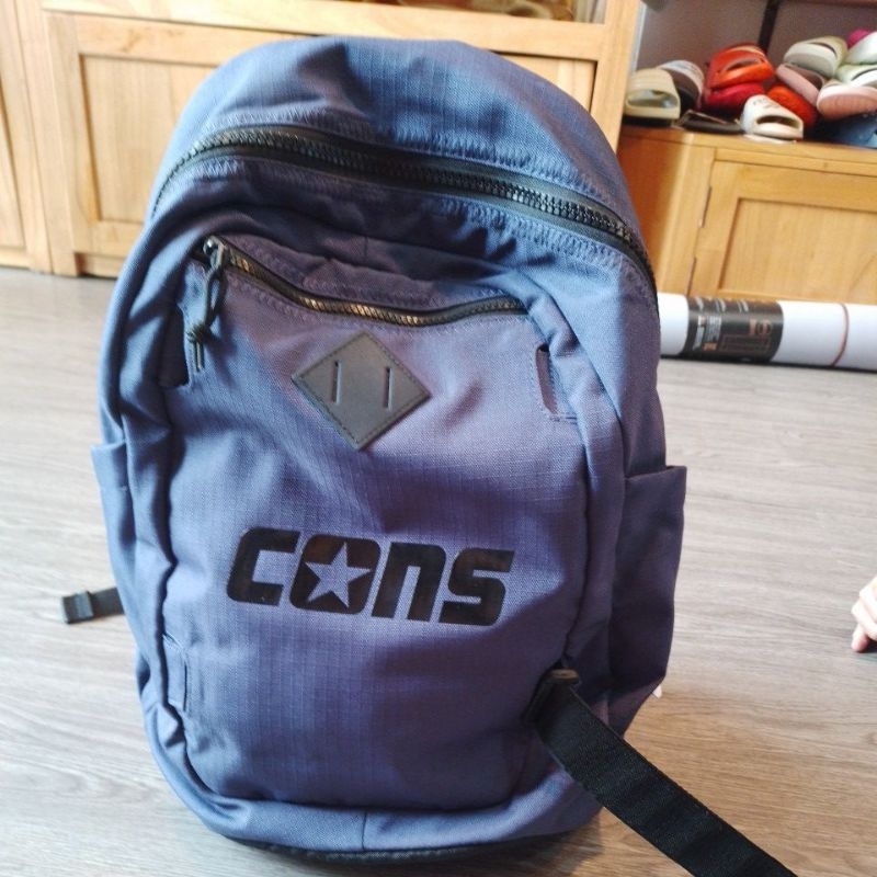 กระเป๋าเป้สะพายหลัง C0nv3rs3 10025814-A02