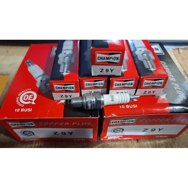 GRAND/SUPRA Z9Y CHAMPION SPARK PLUG