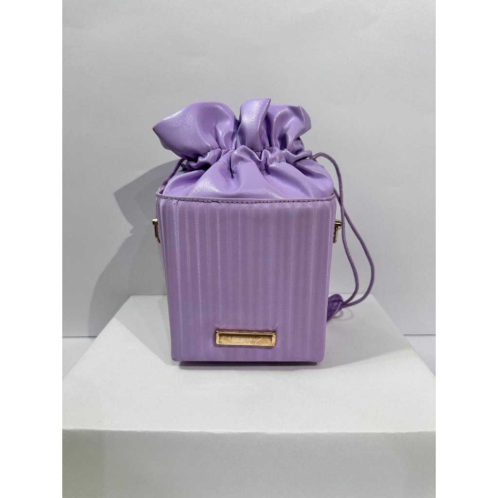 PIXY - กระเป๋าหูรูดนําเข้า / กระเป๋ามินิ FF002