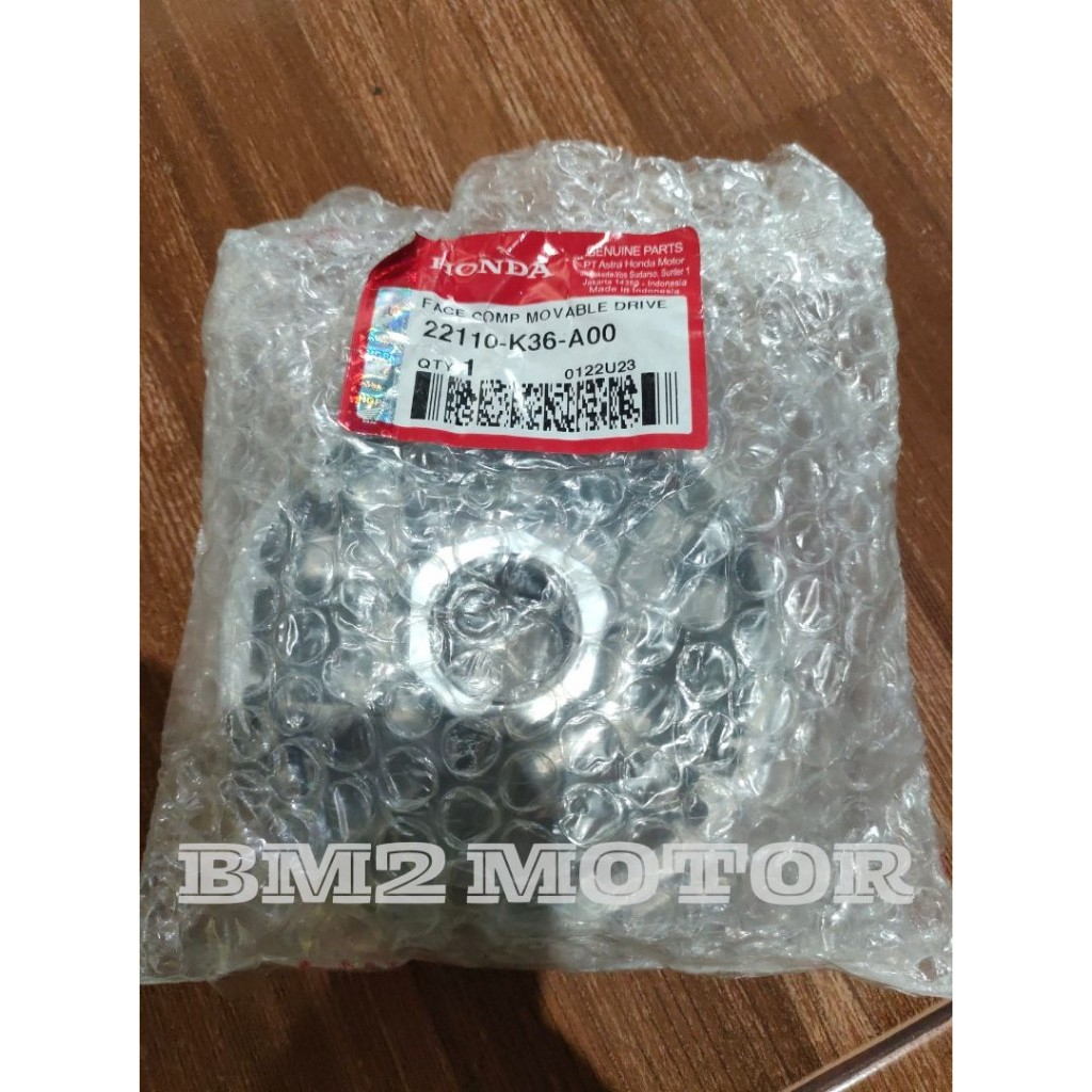 HONDA VARIO 150 ROLLER HOUSING ORIGINAL HONDA 22110K36A00