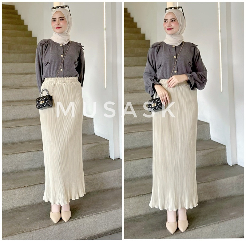 WAVY SPAN SKIRT / WAVY SPAN PLISKET SKIRT / CRIWIL PLISKET SKIRT / CODE 019