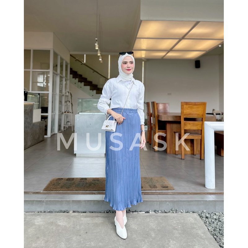 Centi WAVY UMBRELLA PLISKET SKIRT / WAVY UMBRELLA PLISKET SKIRT / CODE 036