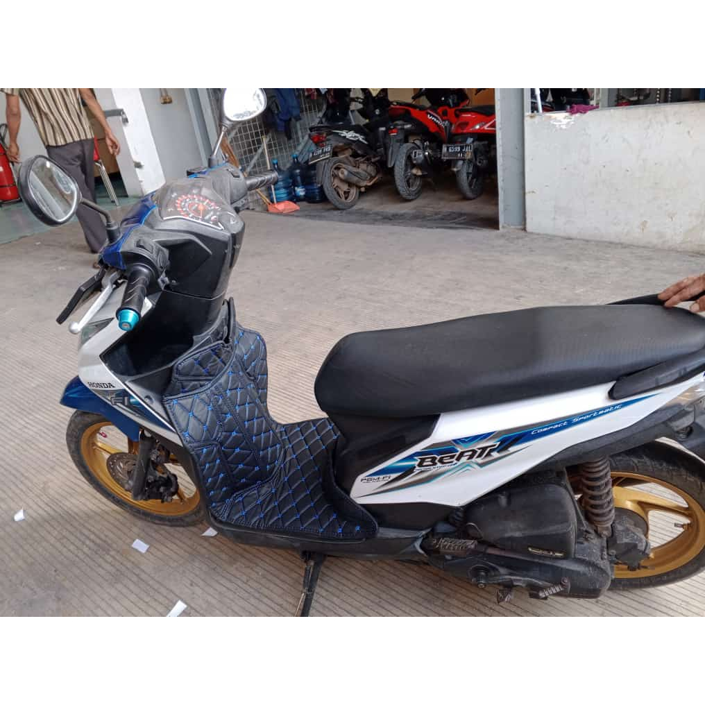 PROMATE PREMIUM LEATHER MOTORCYCLE CARPET HONDA BEAT FI 2012 - 2015