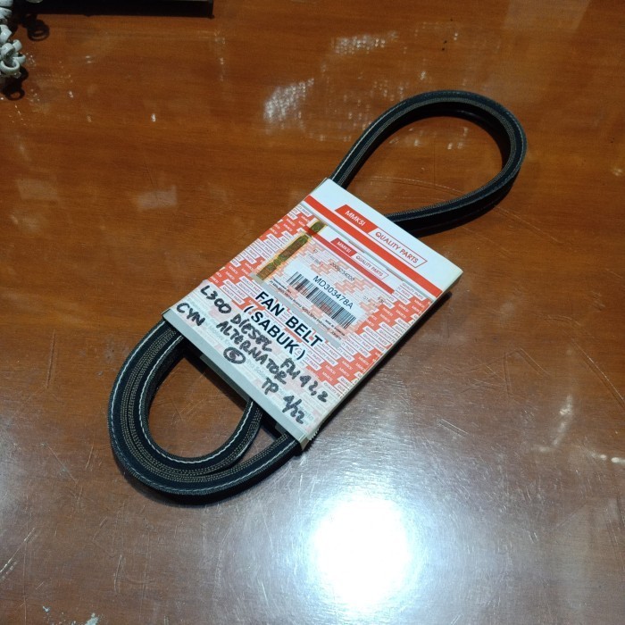 สายพัดลมเข็มขัดพัดลมสําหรับ Mitsubishi L300 Diesel New FM42.2 MD303478A ของแท้ ยี่ห้อ: MITSUBISHI GE
