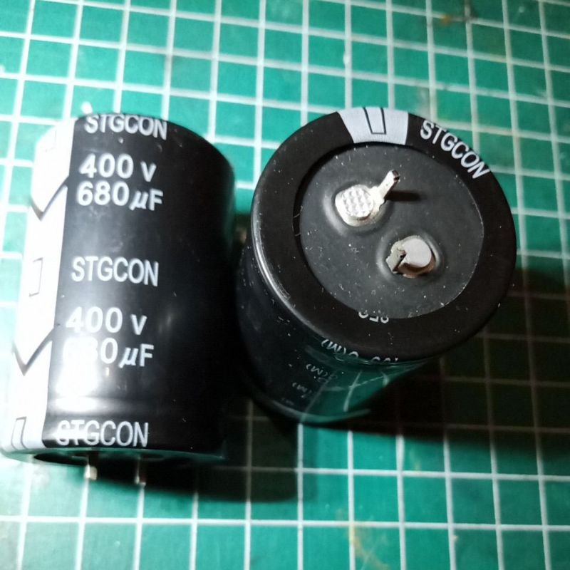 ELCO 680 UF 400V****