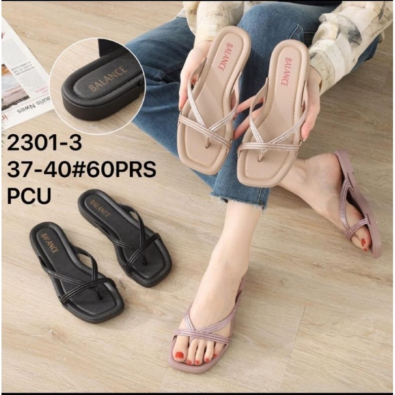 รองเท้าแตะเยลลี่ CROSS BATIK และ CROSS BALANCE ใหม่