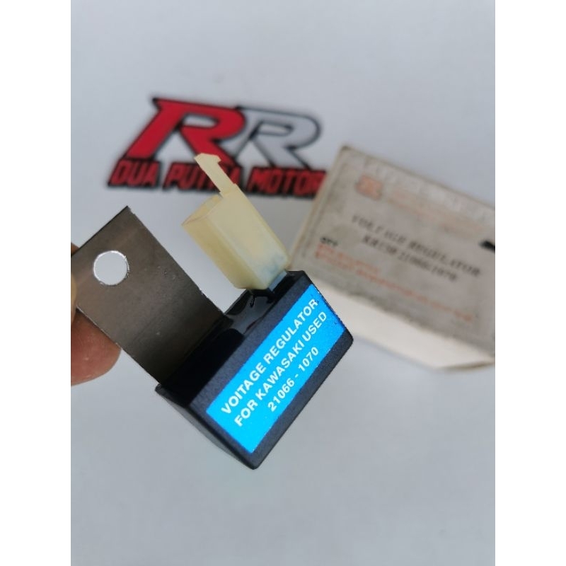 ตัวควบคุมแรงดันไฟฟ้า kiprok kawasaki ninja RR R KR 150 KR150 SE ZX 150 cbu เก่า
