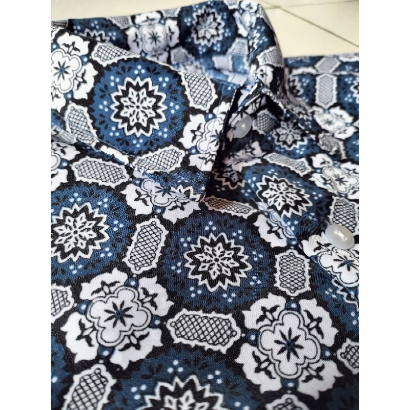 MATAHARI MA/ALIYAH SCHOOL UNIFORM BATIK. MA/ALIYAH BATIK with GREY SUN Motif