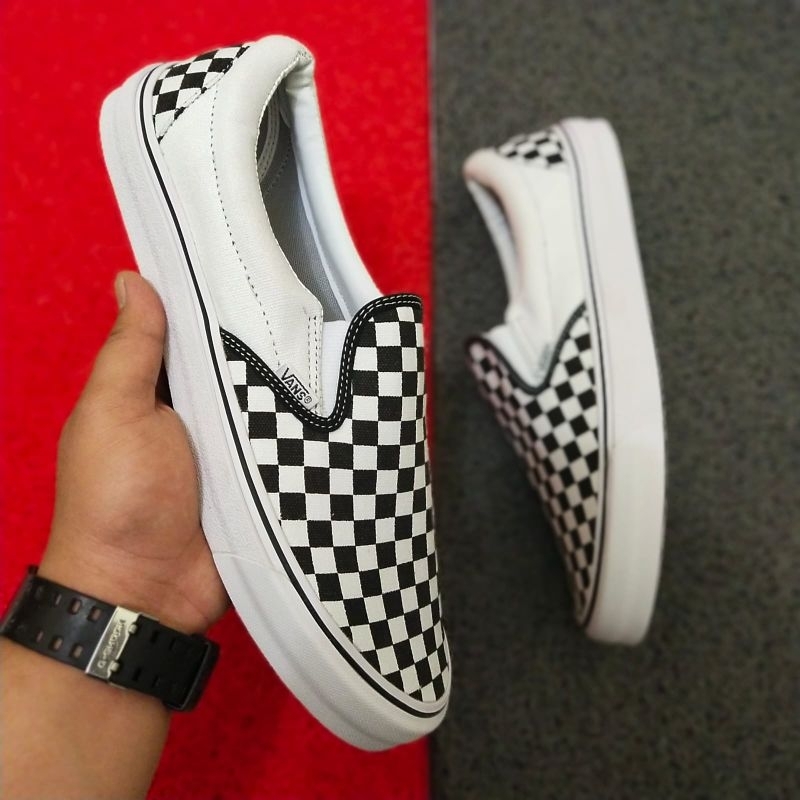 Putih Mens SLIP ON รองเท้าขนาดใหญ่ JUMBO 45 46 47 48 ลายสก๊อตสีขาว CLASSICS BONUS ถุงเท้า