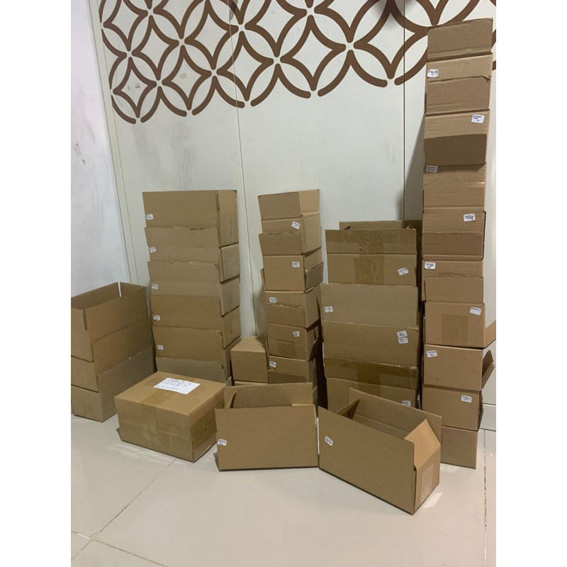 Sphere sodalite UV reactive