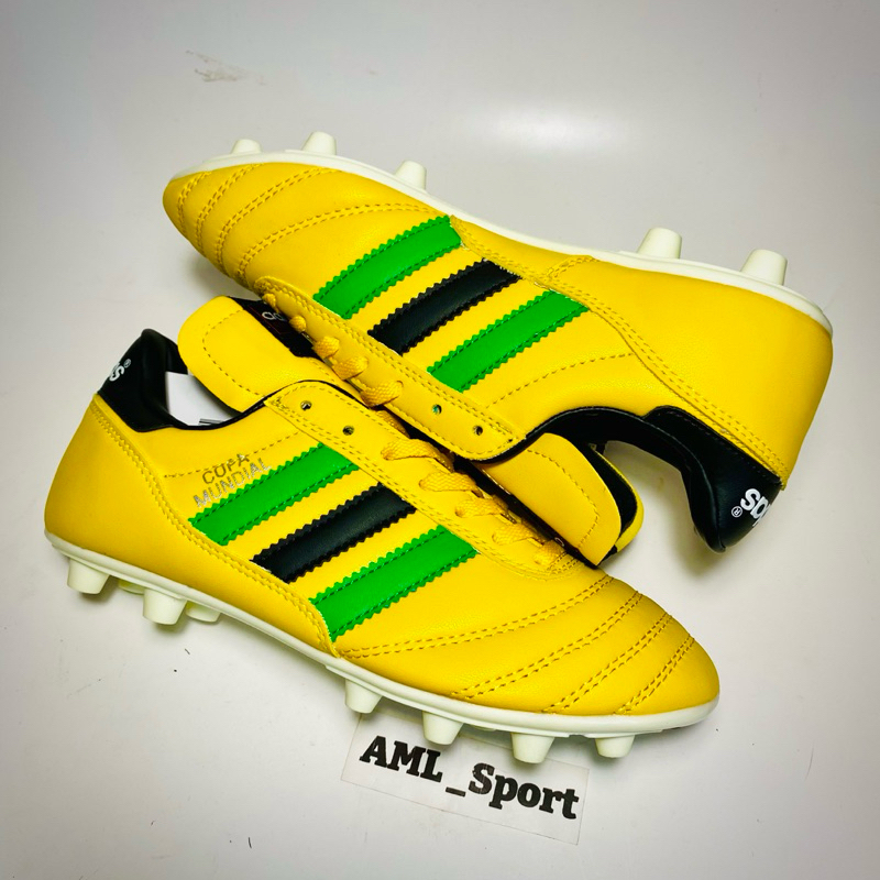 Adidas Copa Mundial II รองเท้าฟุตบอล สีเหลือง