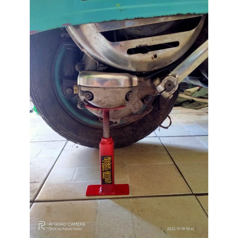 ขาตั้งเครื่อง MESIN vespa แม่แรงจิ๋วเวสป้า