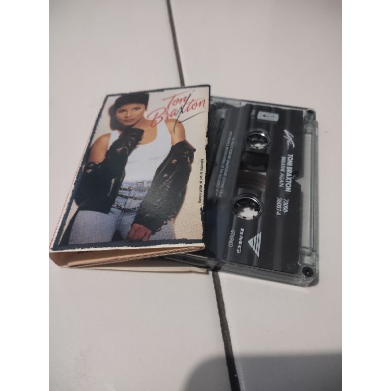 Toni braxton / หายใจอีกครั้ง ตลับเทป