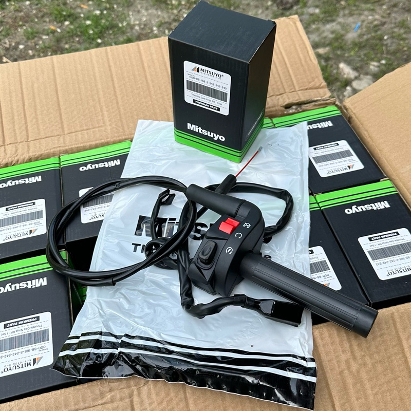 NINJA KSR RIGHT HOLDER SPONTANEOUS GAS SWITCH KSR MITSUYO GAS CABLE SET ปลอกแฮนด์