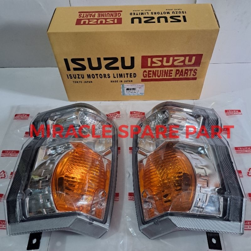 Isuzu ELF NKR71 NKR55 Euro 2 ไฟเลี้ยวหน้า