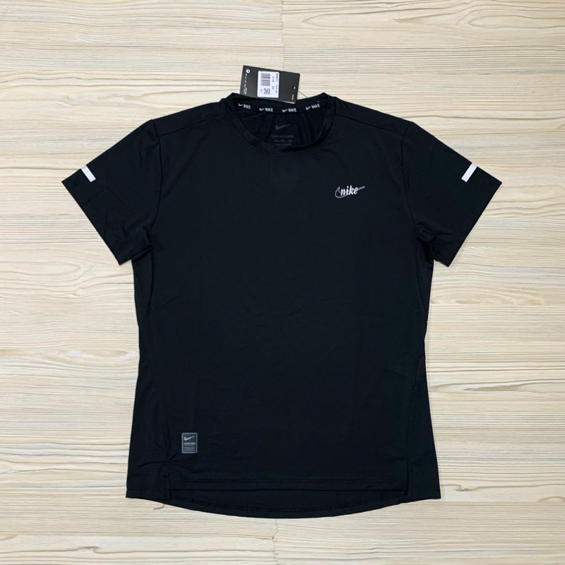 MERAH นําเข้าการฝึกอบรมเสื้อยืดสําหรับผู้หญิง N1KE DRI FIT LADIES SPORTS RUNNING ใหม่สีแดงสีดํา JUMB