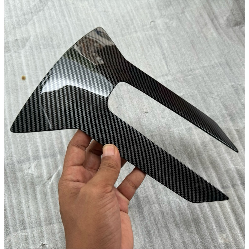 VESPA SPRINT CARBON GLOSSY TIE COVER รูปที่ 4