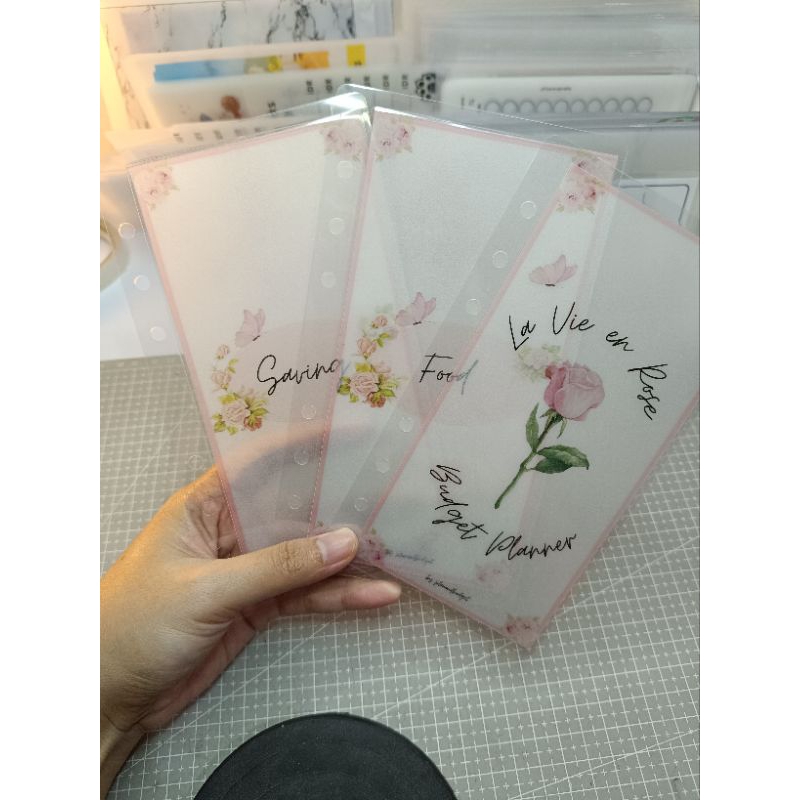 หมวด La Vie en Rose ซองขนาด A6 งบประมาณ | ลามิเนต เวลลัม