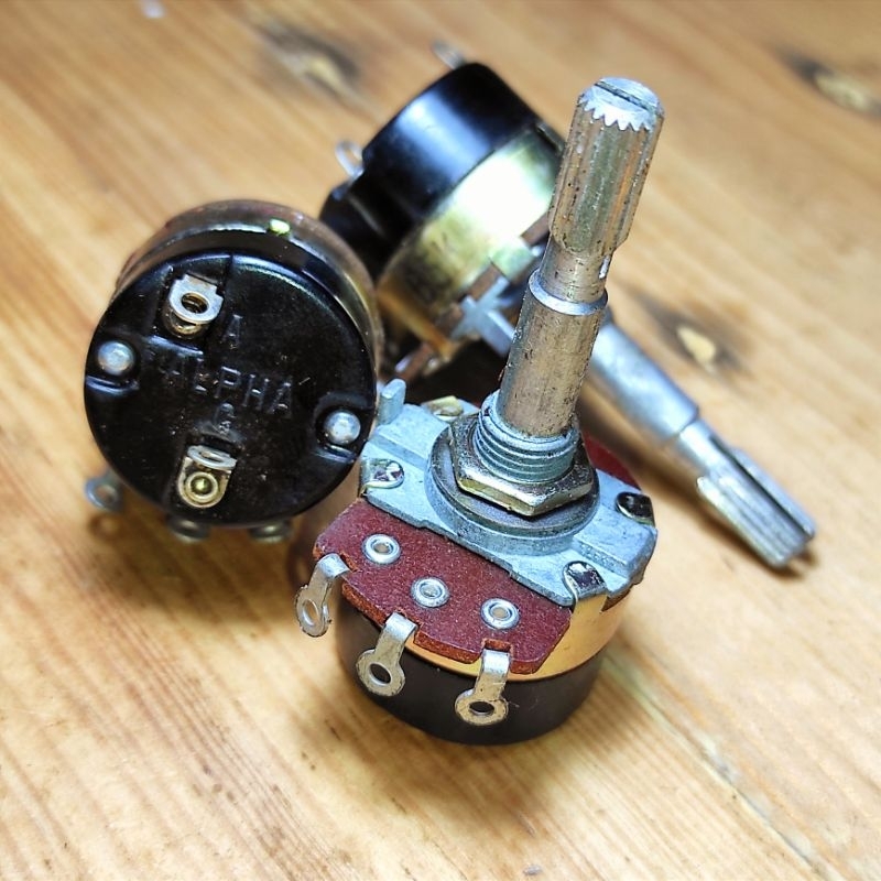 Potentiometer B5K + เปิด/ปิดสวิทช์ NOS JAPAN Potentiometer Potentiometer vr สวิทช์ B 5k b 5k ไม่ใช่ 
