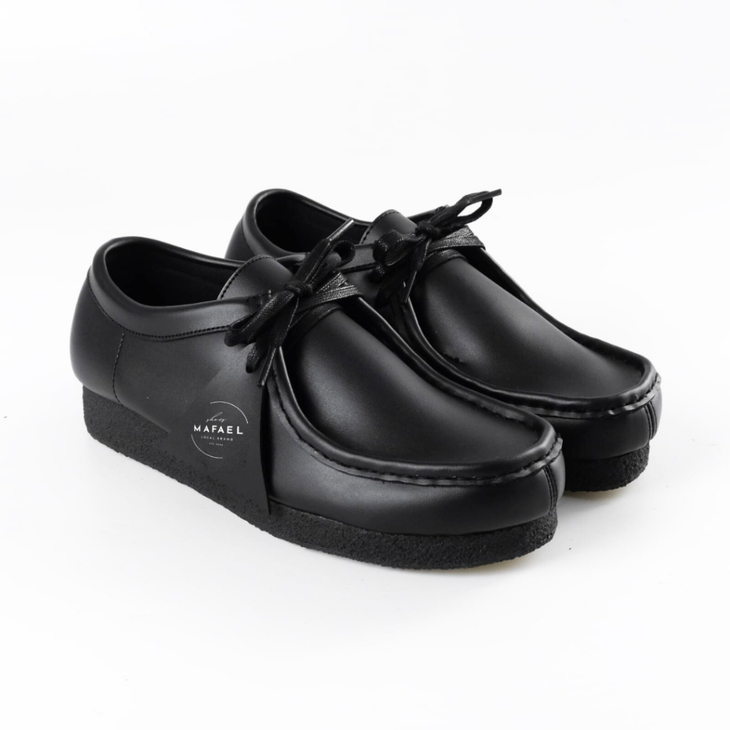Hitam รองเท้าลําลองผู้ชาย รองเท้า Wallabee Clark Chunky Unisex สีดํา