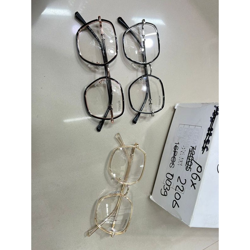 เลนส์ Pgx photochromic plano