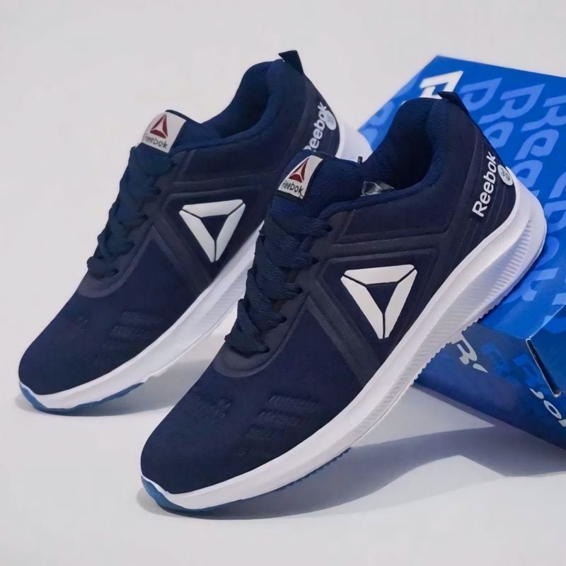 รองเท้าผ้าใบ Reebok ไซส์ 35-44 รองเท้านักเรียนสําหรับบุรุษและสตรี